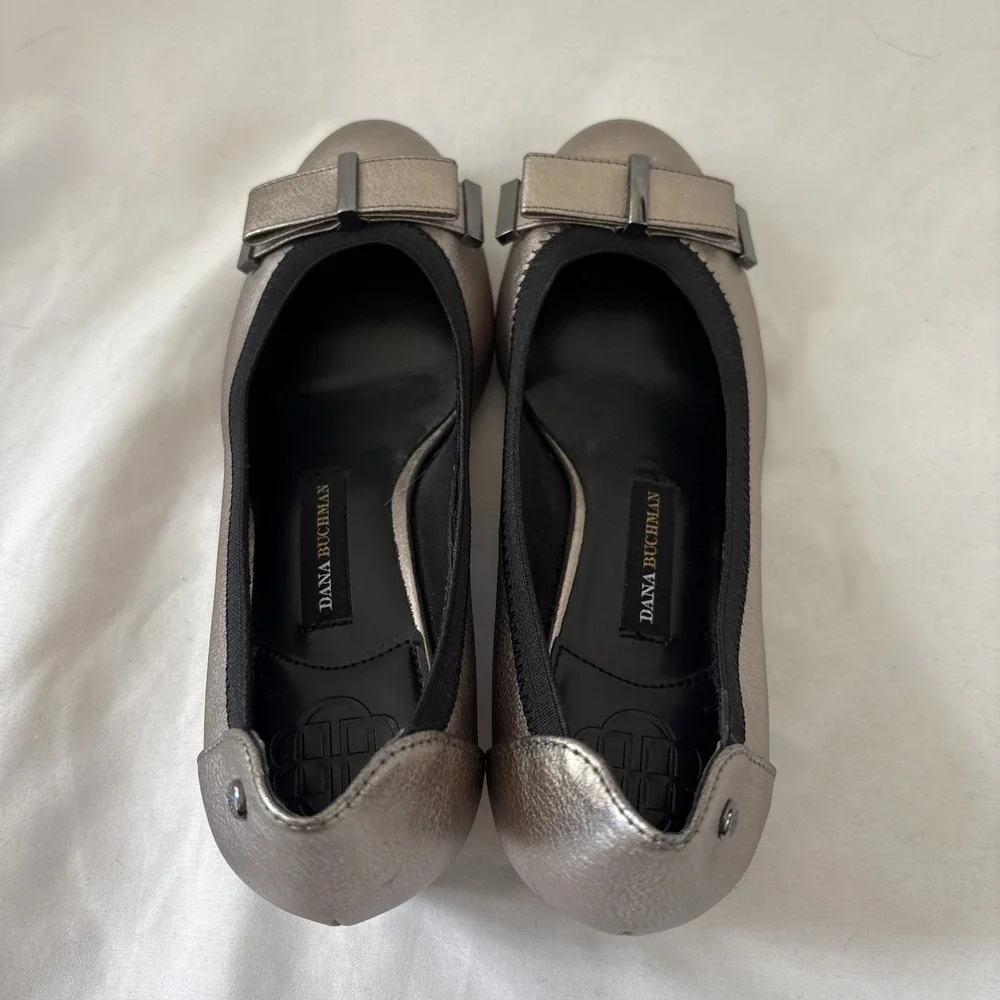 Dana Buchman‎ Women's 6.5 DB Darcy Pewter Heeled Slip On Shoes Bow Leather